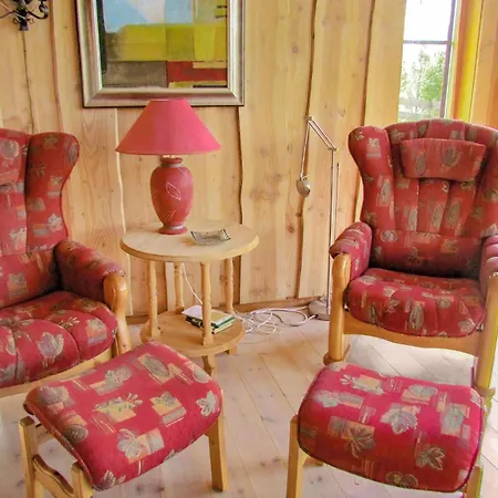 Holiday home 3 Bedroom Beautiful In Vikesa